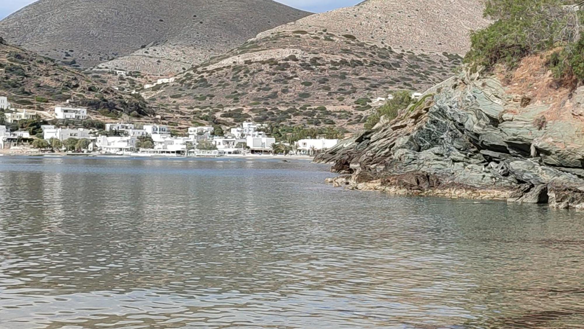 White Lotus Seaside Apartment Kini Exteriér fotografie