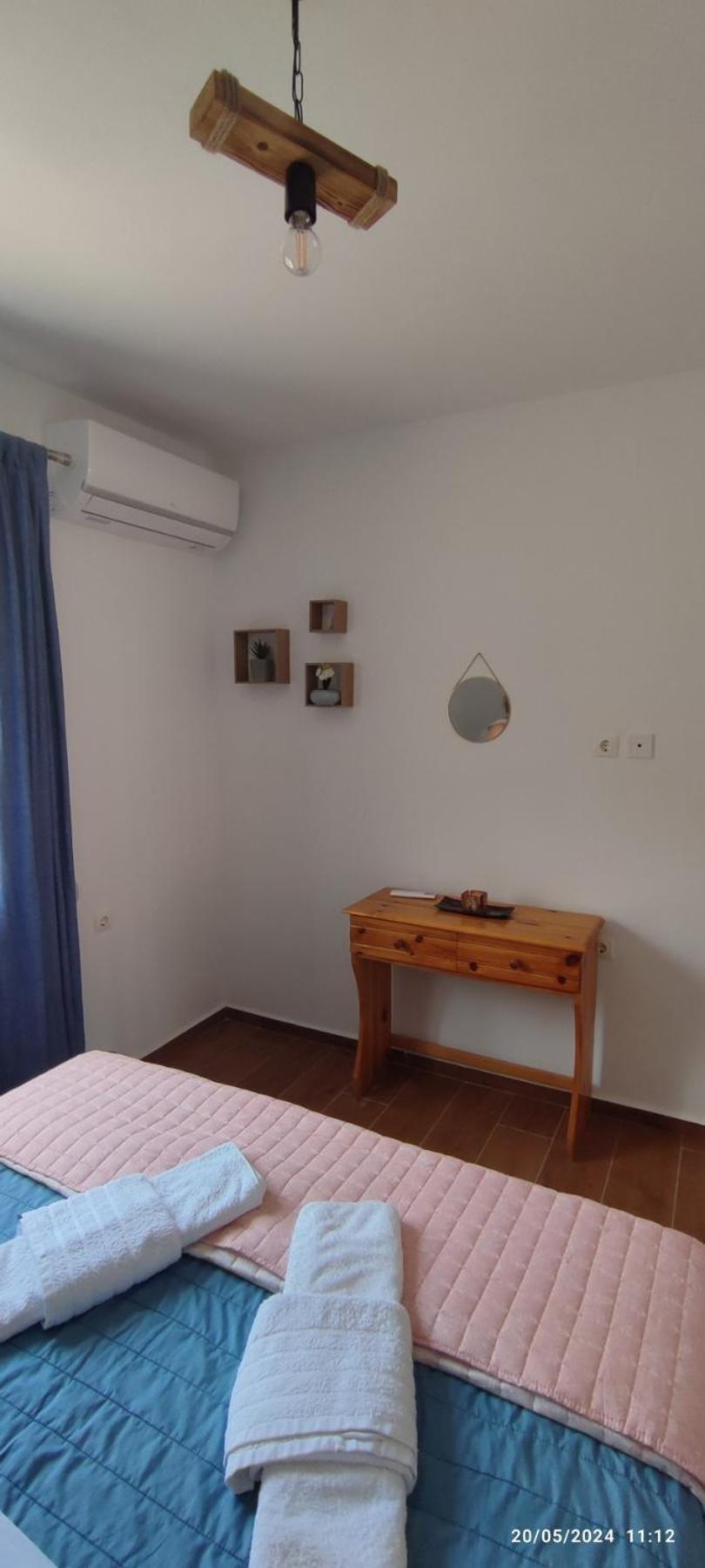 White Lotus Seaside Apartment Kini Exteriér fotografie