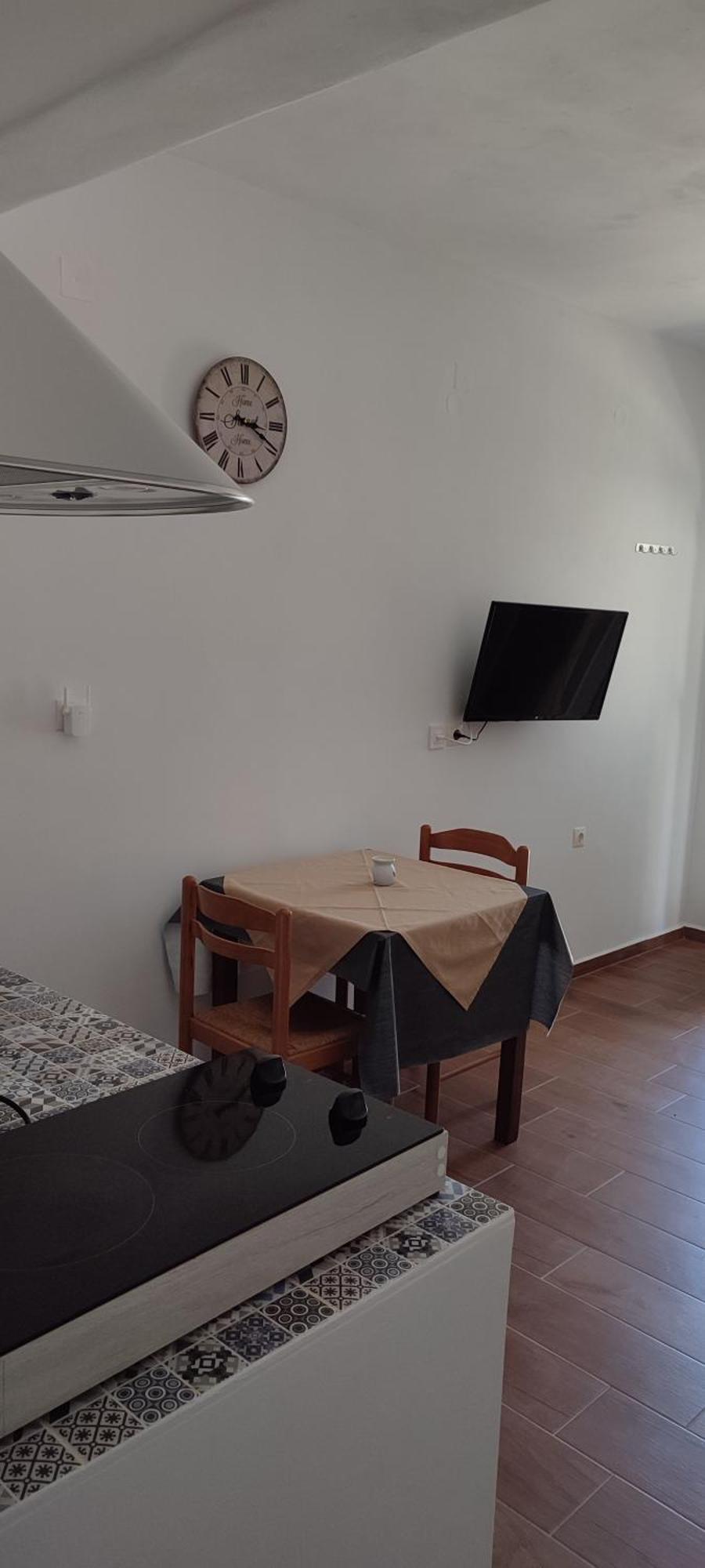 White Lotus Seaside Apartment Kini Exteriér fotografie